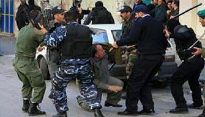 ميليشيا عباس والاحتلال يختطفان 4 من قيادات حماس!