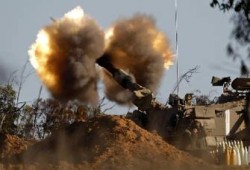 استشهاد 3 فلسطينيين في قصف صهيوني على غزة