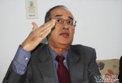 العميد الزيات يتحدث عن المقاومة بـ"الأطباء العرب"