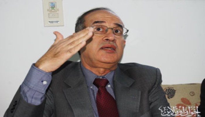 العميد الزيات يتحدث عن المقاومة بـ"الأطباء العرب"