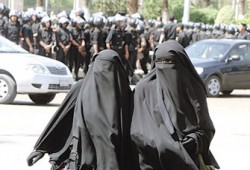 طعون جديدة ضد منع النقاب بالجامعات