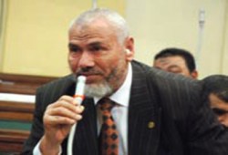 عبد الباقي ينجح في توفير 300 فرصة عمل