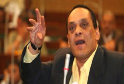 استجواب يتهم نجل نائب وطني بالاستيلاء على أراضي الدولة
