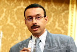عبد الفتاح حسن يحذر من حوادث القطارات بشبين القناطر
