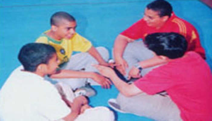 أخطاء ابني المراهق كيف أتعامل معها؟