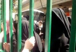 اعتصام للمنتقبات بسوهاج لمنعهن من دخول الجامعة