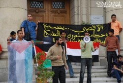 عميد "دار العلوم" يهدِّد المتضامنين مع "الأقصى" بالفصل