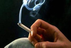 نصف مليون طفل يدخنون.. الإدمان المبكر