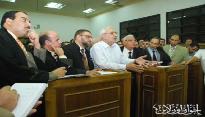 "الجنايات" ترفض الإفراج عن د. أبو الفتوح