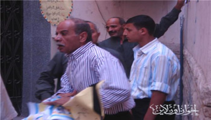 جامعة الزقازيق.. تمزيق لوحات إرشادية وإحالات للتحقيق