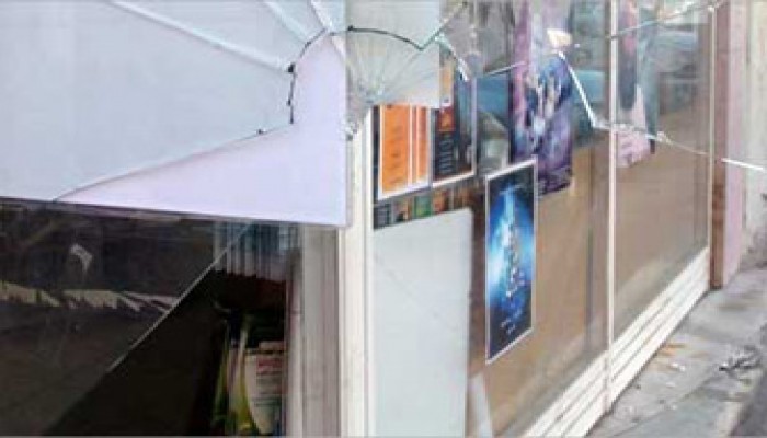 الأمن يقتحم مكتبة "البشائر" بالهرم ويعتقل عاملاً!