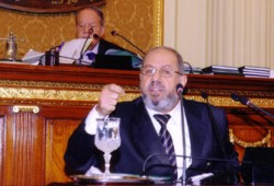 سؤال عاجل حول فضيحة ري أراضي الخانكة بمياه الصرف