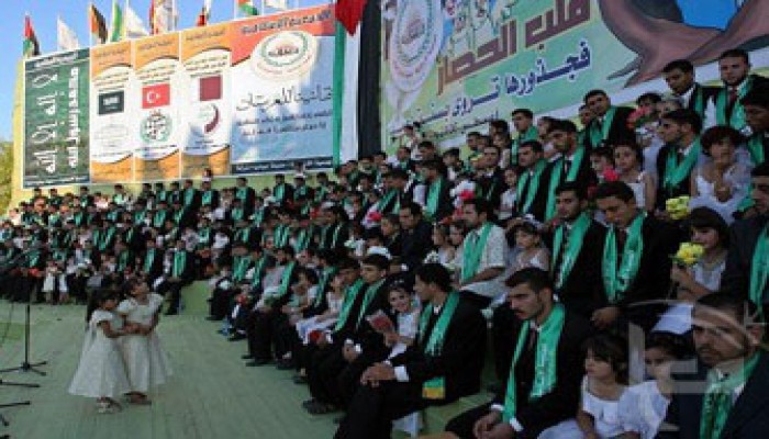 غزة تقاوم الحصار بالمزيد من الأعراس الجماعية