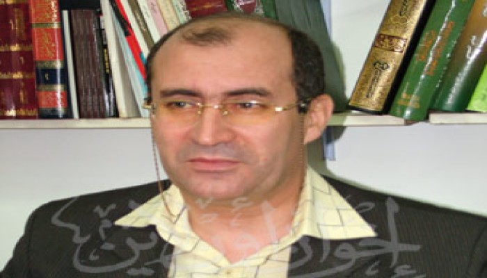 تهنئة للدكتور جمال حشمت بزفاف كريمته