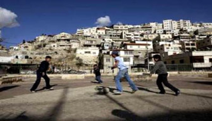 الاحتلال يعترف بتهجير 400 أسرة فلسطينية