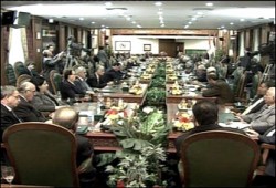 المصالح تهدد الحوار الفلسطيني والفصائل تطالب بالانتخابات