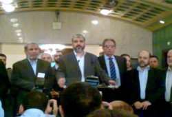 مشعل: المصالحة الفلسطينية لن تتحقق مع تجاوزات الضفة