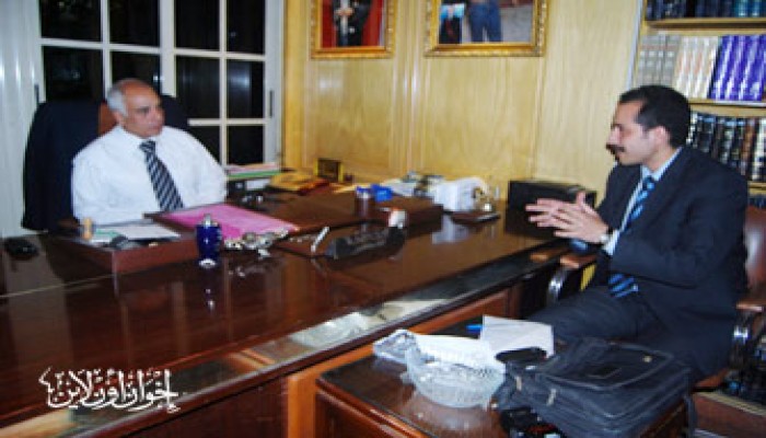 (إخوان أون لاين) يحاور نقيب المحامين الجديد