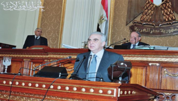 مجلس الشعب يقرر زيارةً ميدانيةً لشحنة القمح الروسي الفاسد
