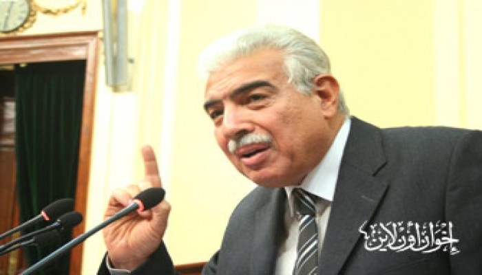 تقرير برلماني يتهم حكومة نظيف بتهديد الأمن القومي