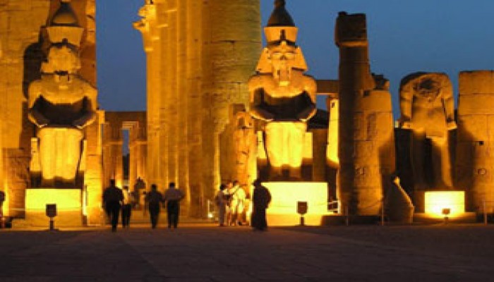 محكمة الأقصر تطلب نتائج ترميم معبد الكرنك