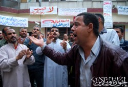 مواصلة اعتصام "العمالية" بعد فشل المفاوضات مع مجاور