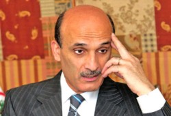 كاتب فرنسي: الموساد كلف جعجع باغتيال سياسيين لبنانيين