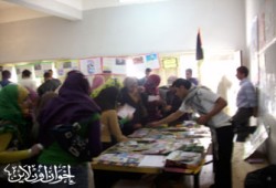 تفاعل طلابي واسع مع معرض غزة بكفر الشيخ