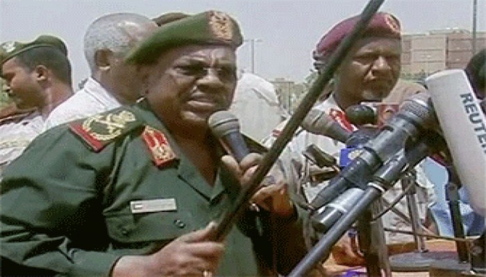 البشير يتهم الكيان الصهيوني بالتدخل في دارفور