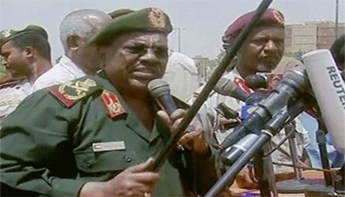 البشير يتهم الكيان الصهيوني بالتدخل في دارفور