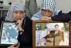 الحركة النسوية العربية.. أين المرأة الفلسطينية؟