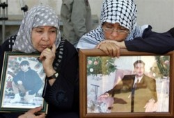الحركة النسوية العربية.. أين المرأة الفلسطينية؟