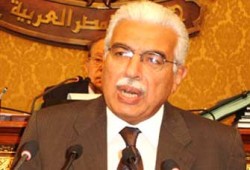 محاكمات برلمانية جديدة لفشل النظام