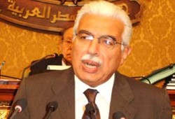 محاكمات برلمانية جديدة لفشل النظام
