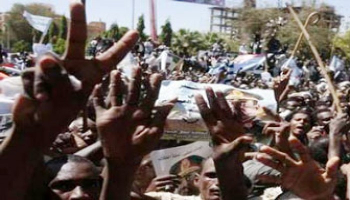الخرطوم تضمد جراح دارفور و"الجنائية" تفتحها!!