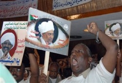عمر البشير.. تاريخ من التحدي