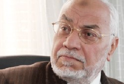 المرشد العام يطالب بالانسحاب من المحكمة الجنائية الدولية