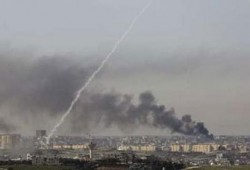 الصمود الأسطوري لغزة.. شهادات من الواقع