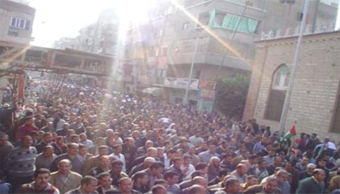 الإفراج عن 28 وتجديد حبس 16 تضامنوا مع غزة