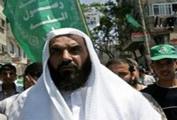 الآلاف يشيِّعون ريان وأسرته وسط دعوات إلى الانتقام من الصهاينة