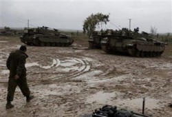 عسكريون يضعون خطة لمواجهة الاجتياحات الصهيونية