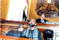 طلب إحاطة يحذر من مافيا قطارات الصعيد