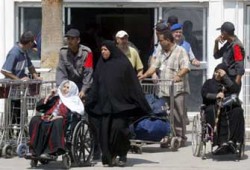 أهالي المرضى الفلسطينيين يطالبون مصر بالتحرك