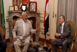 المرشد العام يزور مقر حزب الوفد