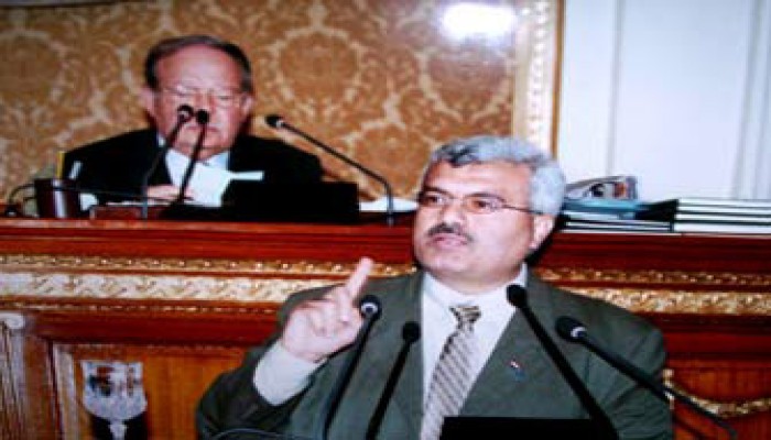 النائب جادو يطلق حملة لتطهير ترعة المحمودية