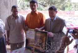 فريد إسماعيل يكرِّم المتفوقين في فاقوس