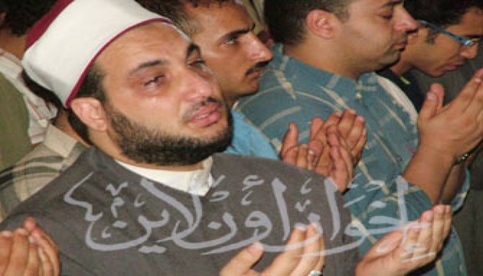 د. إبراهيم عوض يكتب: لو كان الدكتور المطعني.. !!