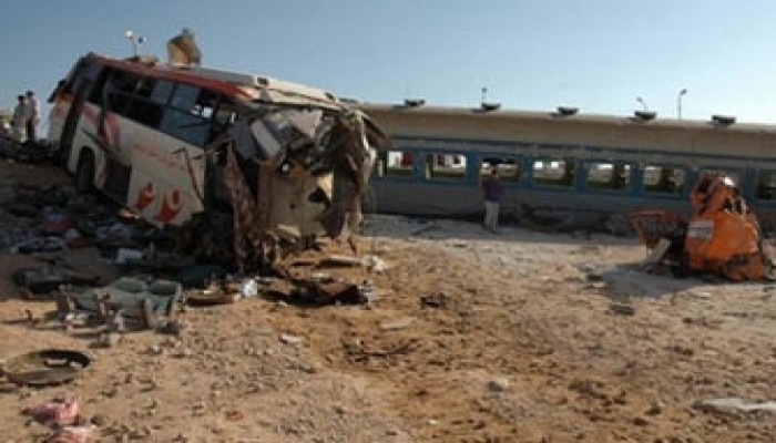 نواب الإخوان يطالبون بإقالة الحكومة بعد حادث مطروح