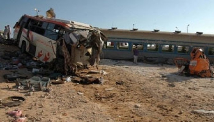 نواب الإخوان يطالبون بإقالة الحكومة بعد حادث مطروح