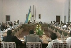 توقيع هدنة بين الحكومة والمعارضة الصومالية